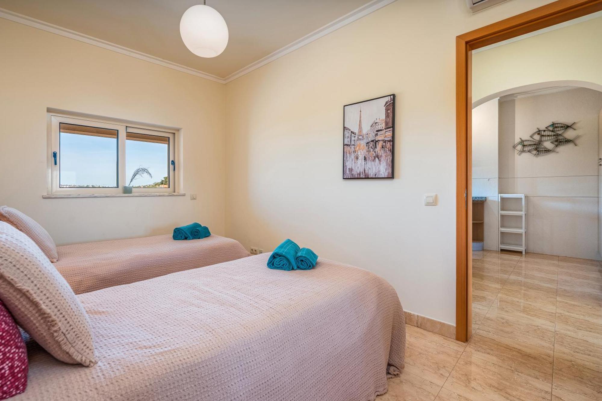 Apt Brightness Comfort In Burgau Buitenkant foto